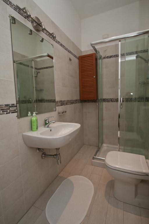 B&B Better Τεργέστη Δωμάτιο φωτογραφία